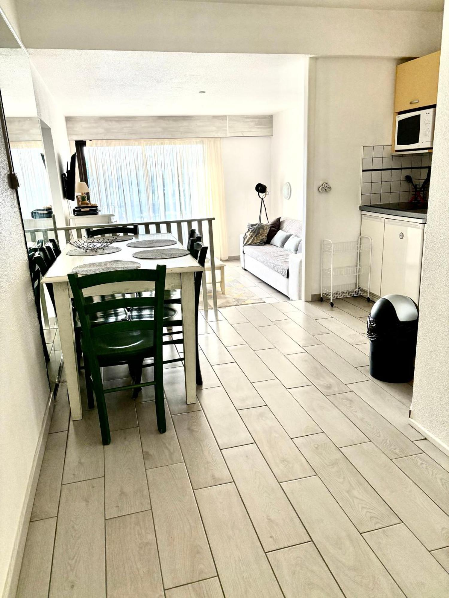 Saint Cyprien Golf View 2 Bedrooms Apartment , 900 M From The Beach Dış mekan fotoğraf