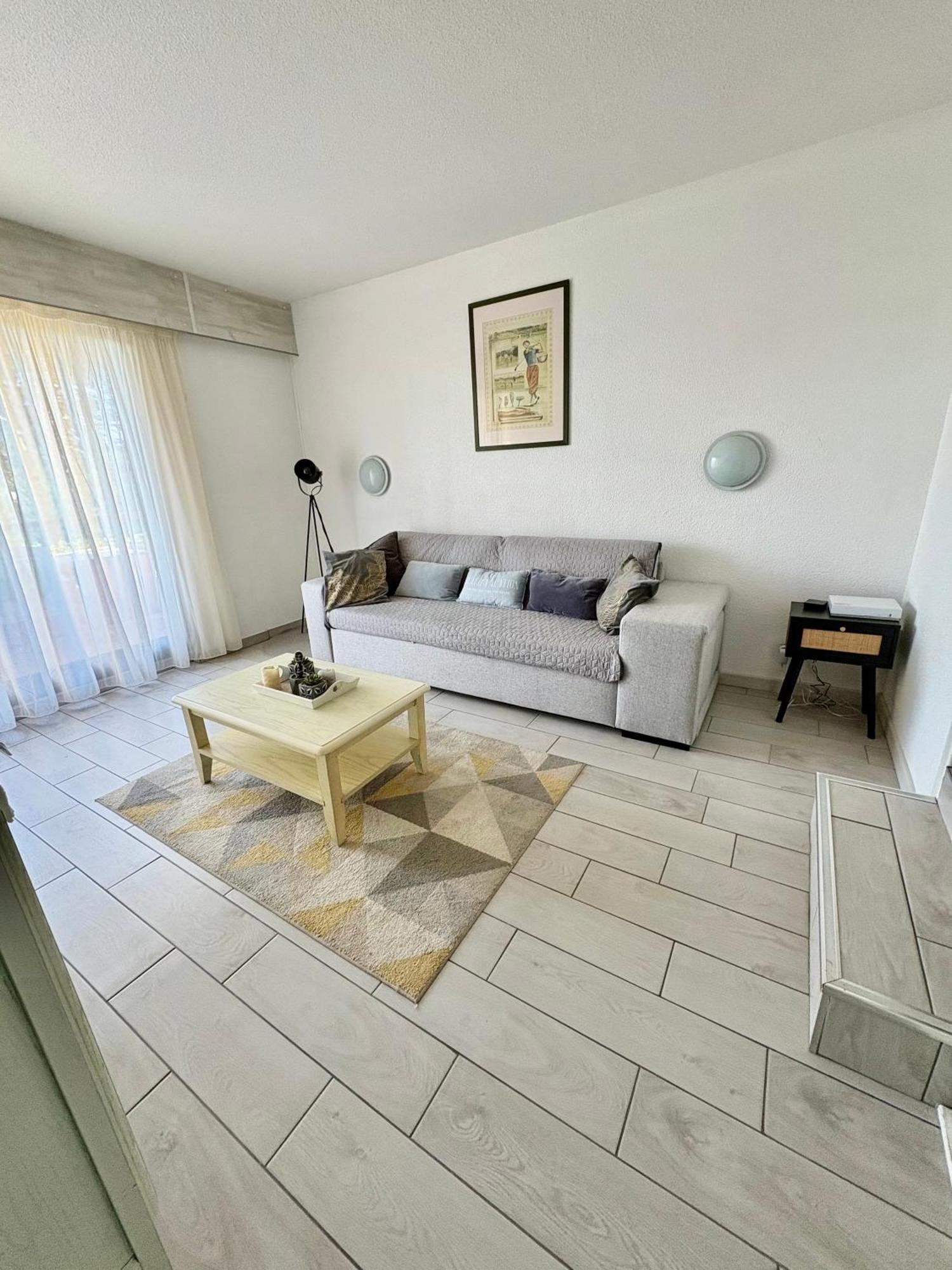 Saint Cyprien Golf View 2 Bedrooms Apartment , 900 M From The Beach Dış mekan fotoğraf